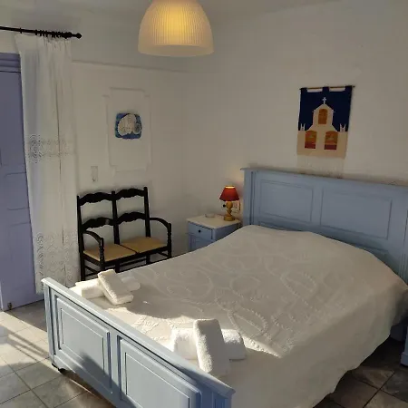 Hotel Porto Sikinos 2*