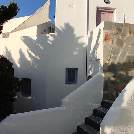 Porto Sikinos 2*