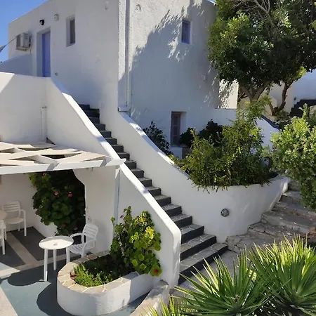 Porto Sikinos Hotel Alopronia