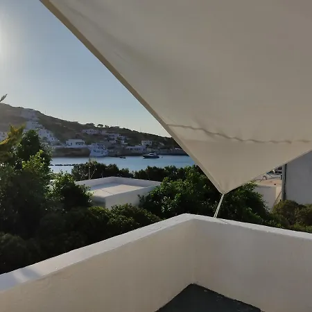 Porto Sikinos Alopronia