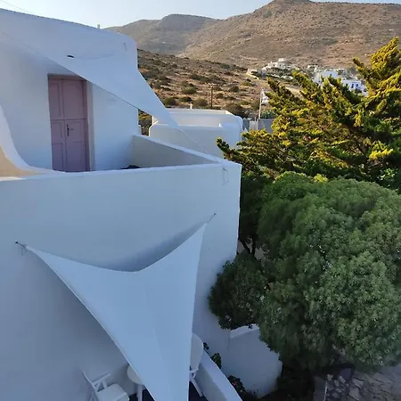 Hotel Porto Sikinos 2*