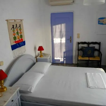 Porto Sikinos Alopronia