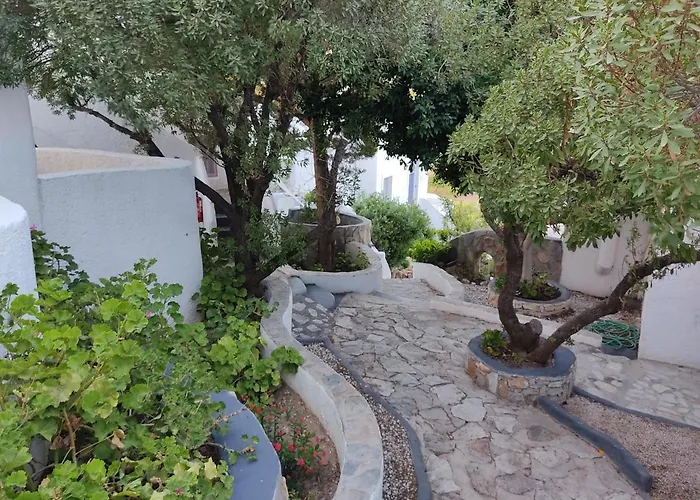 Porto Sikinos Hotell 2*