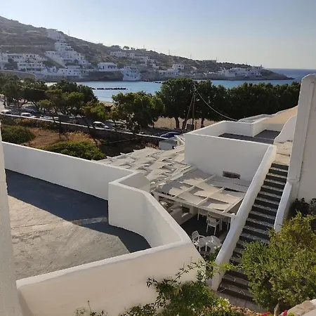 Отель Porto Sikinos Alopronia