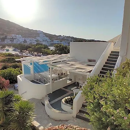 Hotel Porto Sikinos 2*