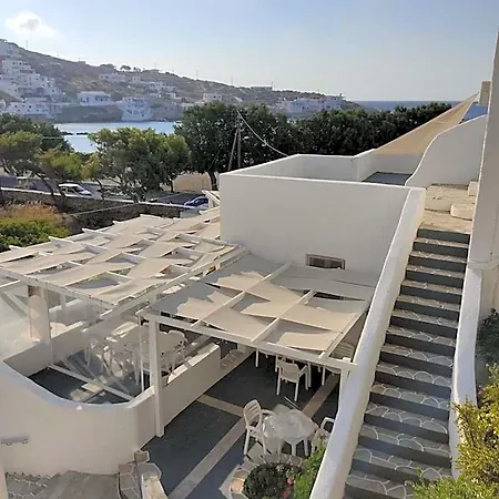 Porto Sikinos Hotel 2*