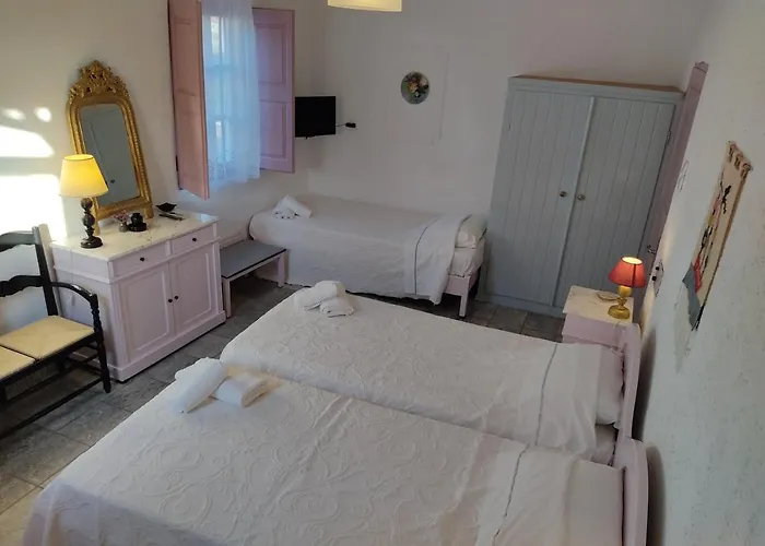 Porto Sikinos 2* Alopronia